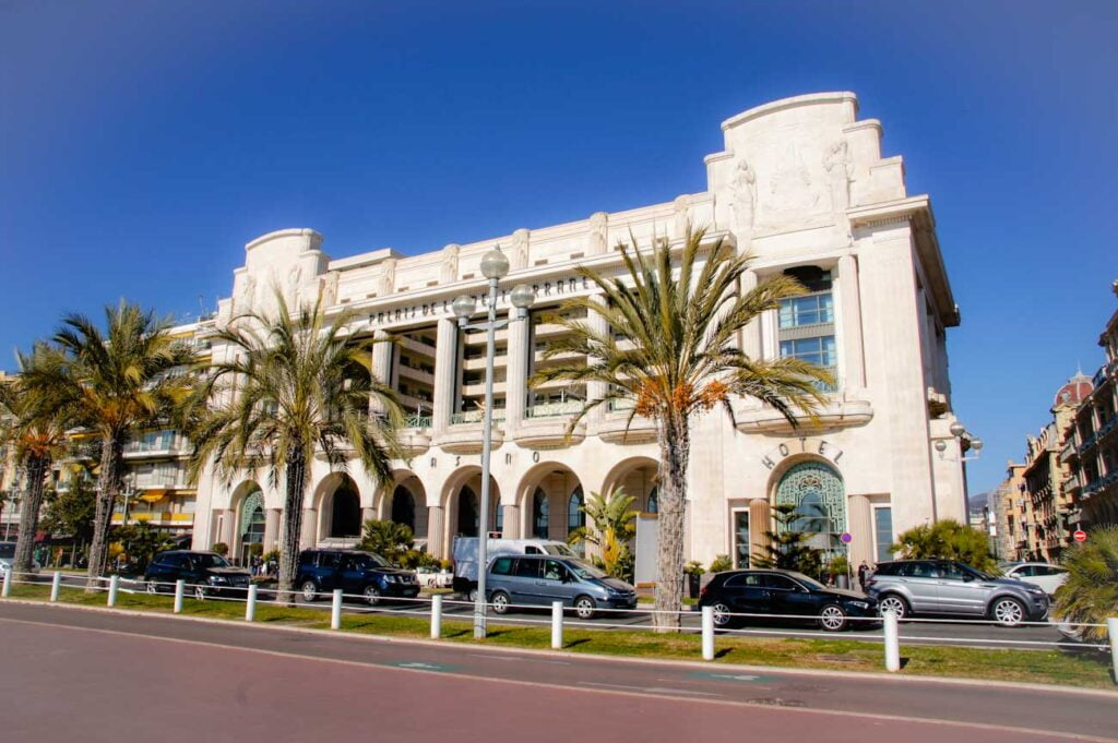 Nizza Hotel am Strand: Das Palais de la Méditerranée