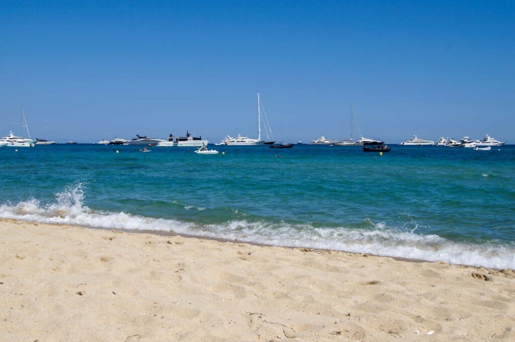 Boote an Ramatuelles Strand Pampelonne