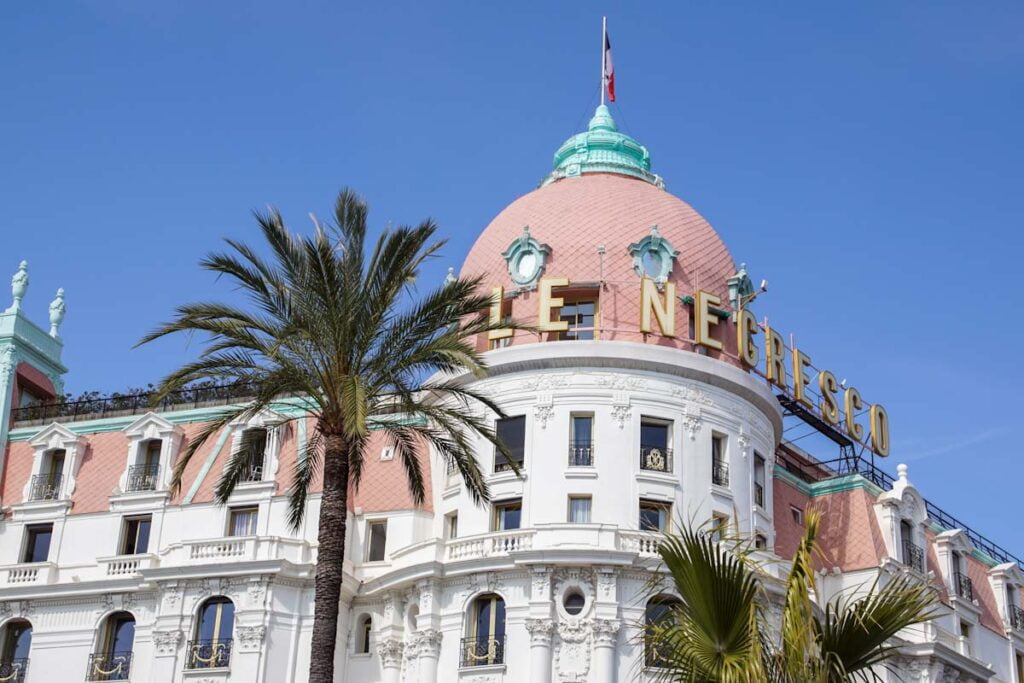 rote Kuppel des Hotel le Negresco Nizza